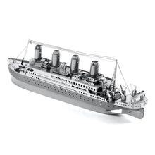 Load image into Gallery viewer, Titanic - 3D Puzzle
